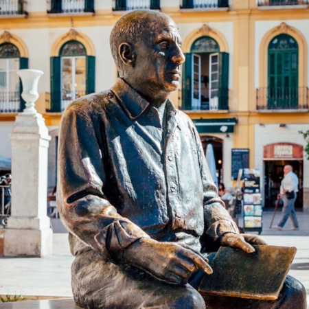 Statue of Picasso in Malaga