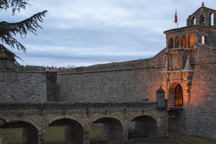 Wejście do Cytadeli w Jaca (Huesca, Aragonia)