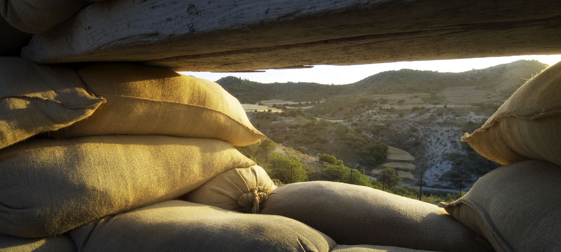 Beobachtungsschacht auf dem Monte Irazo, Aragonien