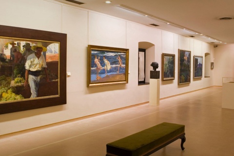 Sala Oviedo at the Asturias Museum of Fine Arts