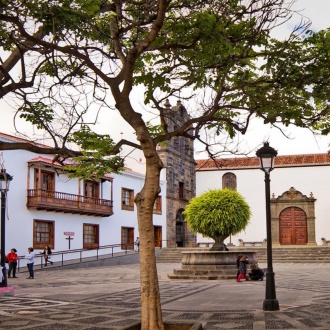 Iglesia San Francisco de Santa Cruz de la Palma en la isla de La Palma, Islas Canarias