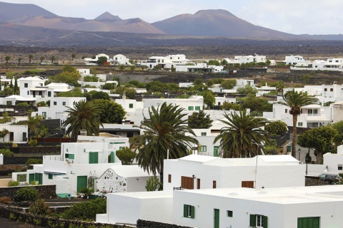 Panorámica de Yaiza, en la isla de Lanzarote (Islas Canarias)