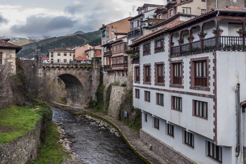 Veduta di Potes, in Cantabria