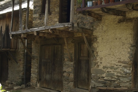 Houses in Compludo, León (Castilla y León)