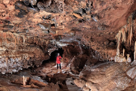 Interno della grotta di Fuentemolinos di Puras de Villafranca, a Belorado