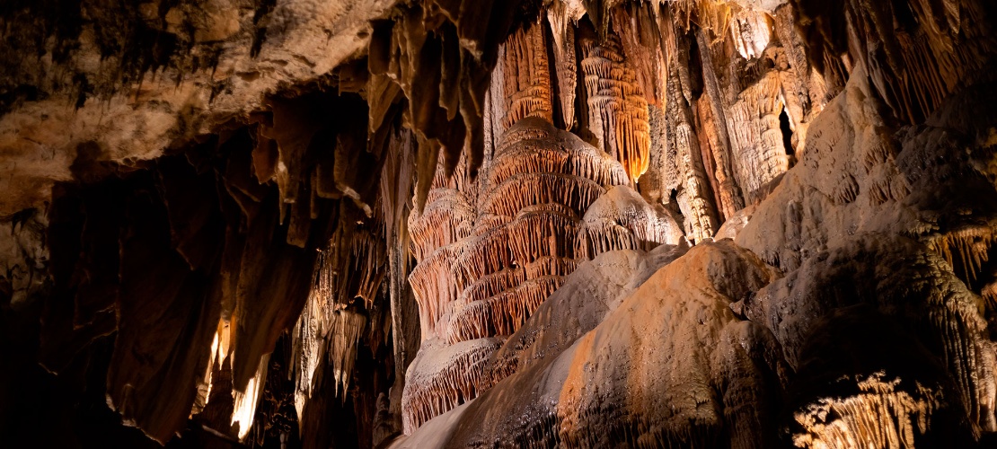 Höhle von Valporquero, León