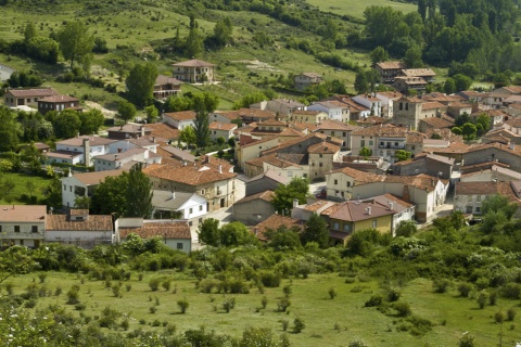 Panorámica de Peralejos de las Truchas (Guadalajara, Castilla-La Mancha)