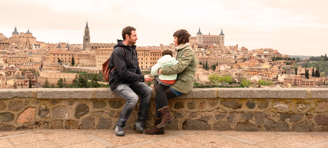 Una famiglia presso il belvedere della Valle di Toledo, Castiglia-La Mancia