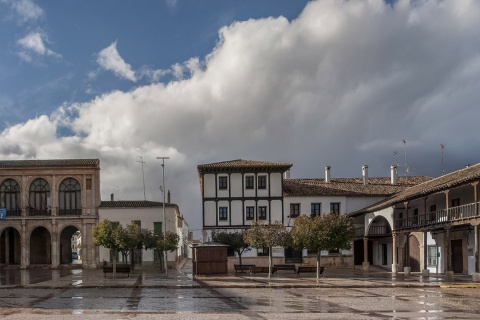 Plaza Mayor de Villanueva de la Jara (Cuenca, Castilla-La Mancha)