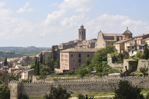 Panoramablick auf Cervera (Lleida, Katalonien)