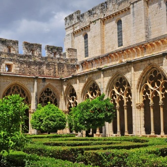 Jardines del Claustro del Real Monasterio de Santes Creus