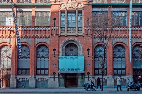 Museo Fundación Antoni Tàpies. Barcelona