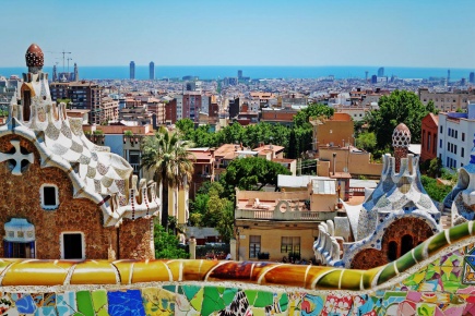 Vista desde el Parc Güell de Barcelona (Cataluña)