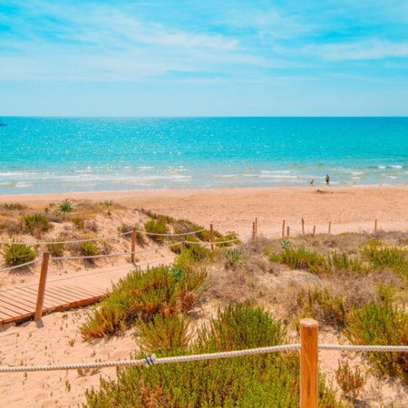 Playa Larga, Salou