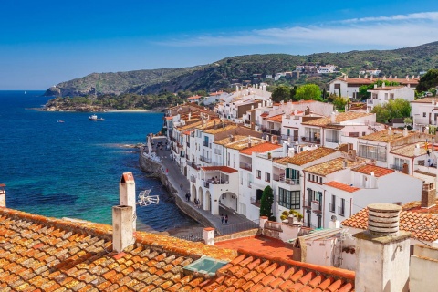 Vue de Cadaqués (province de Gérone, Catalogne)