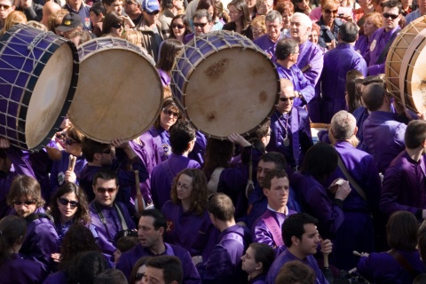 Karwoche in Calanda. Trommleraufmarsch „Rompida de la Hora“