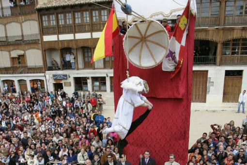 Der Abstieg des Engels von Peñafiel (Valladolid, Kastilien und León)