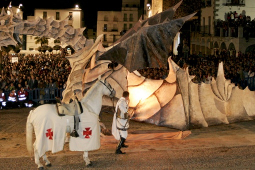 Burning the dragon in the Plaza Mayor square Fiesta of San Jorge