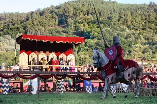 Justas en la Festa da Istoria de Ribadavia (Ourense, Galicia)