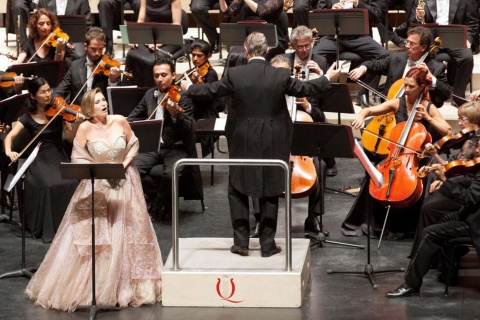 Performance di Ainhoa Arteta durante la Quindicina Musicale di Donostia - San Sebastián