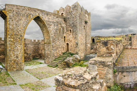 Burg von Luna in Alburquerque (Badajoz, Extermadura)