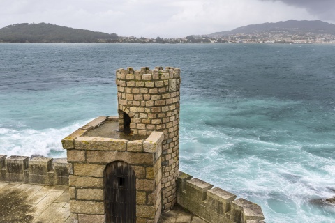 Veduta di Baiona (Pontevedra, Galizia) dalla Fortezza di Monterreal