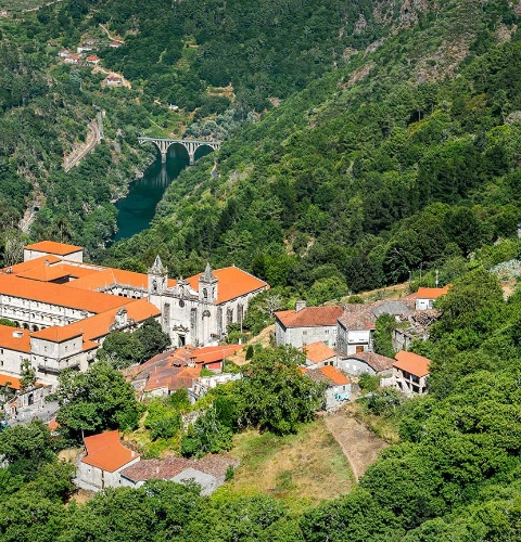 Monastério de San Esteban em Orense