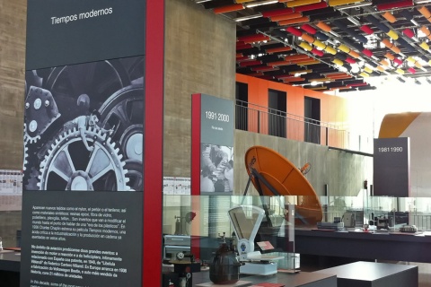 Sala siglo XX del Museo Nacional de Ciencia y Tecnología, A Coruña (MUNCYT)