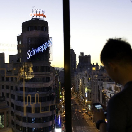 Blick auf den Plaza Callao von einer Terrasse aus