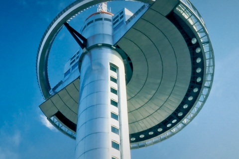 Faro de Moncloa. Madryt