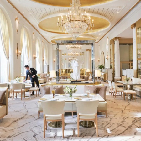 Ресторан Deessa в отеле Mandarin Oriental Ritz в Мадриде