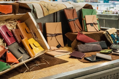 Stand « Maniobras Reciclantes ». Marché San Fernando. Madrid