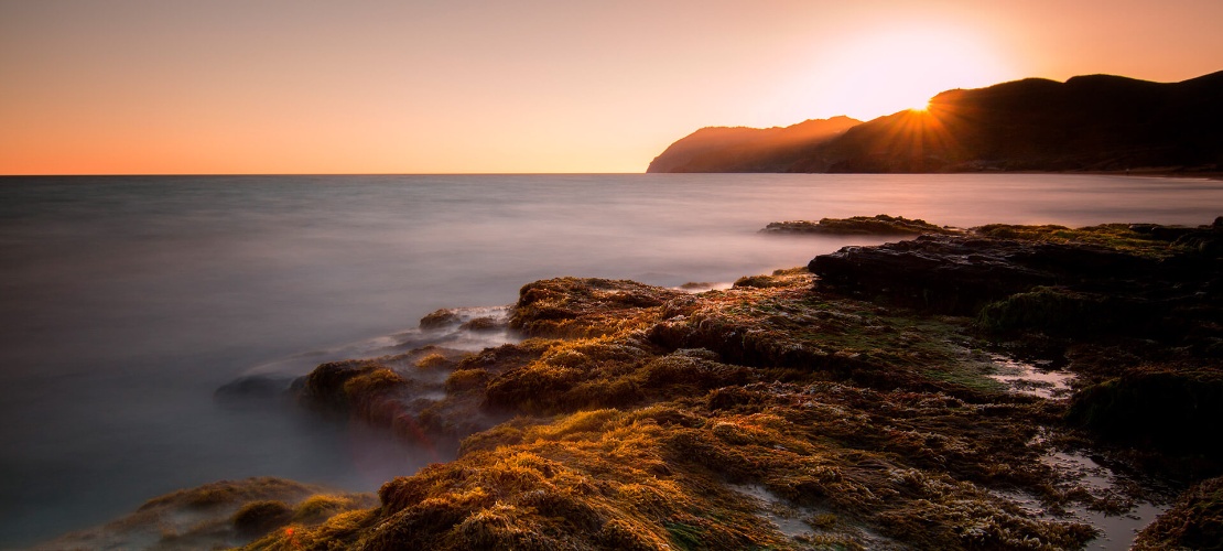 Playa de Calblanque al atardecer, Murcia.