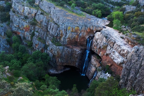 Cascata Cimbarra na Sierra Morena de Andújar