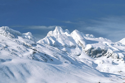 Station de sports d’hiver de Candanchú dans la région de Jacetania