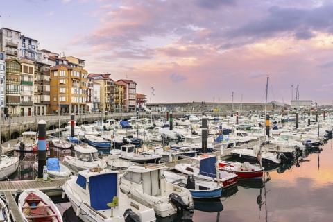 Port w Bermeo (Bizkaia, Kraj Basków)