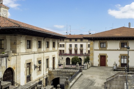 Altstadt von Gernika in Bizkaia (Baskenland)