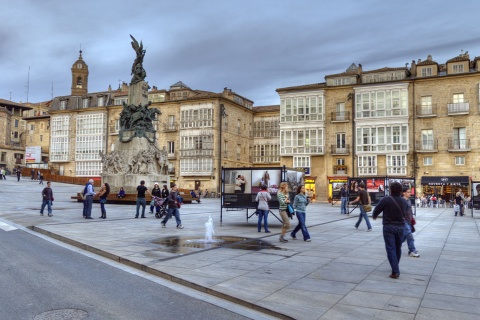 Place de la Virgen Blanca à Vitoria Gasteiz (province d’Álava, Pays basque)