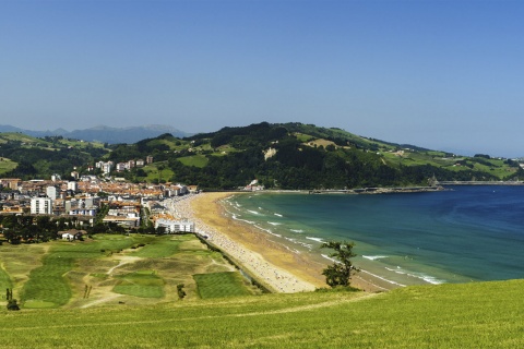 Imagem panorâmica de Zarautz (Gipuzkoa, País Basco)