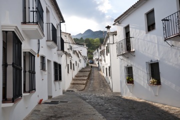 Straße in Grazalema, Cádiz (Andalusien)