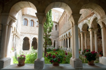 Cloister of the Collegiate Church of Santa María in Alquézar (Huesca, Aragon)