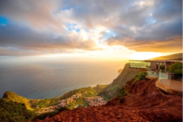 Mirador abrante en Agulo, La Gomera