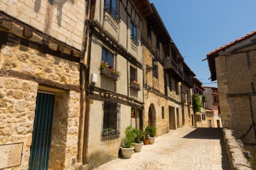 Street in Frías, Burgos (Castilla y León)