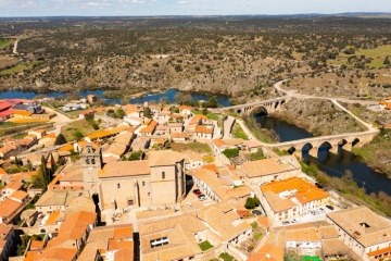 Vue aérienne de Ledesma (province de Salamanque, Castille-León)