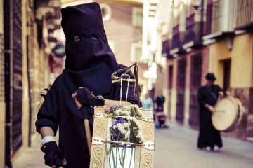 Preparations before the Night of the Drums in Mula, Murcia