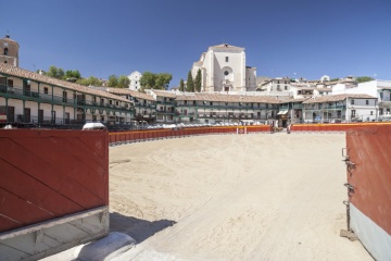 Plaza Mayor di Chinchón adibita ad arena (Madrid)