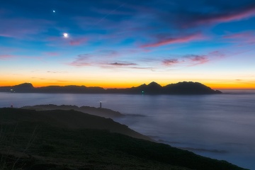 Vistas ao anoitecer nas Ilhas Cíes