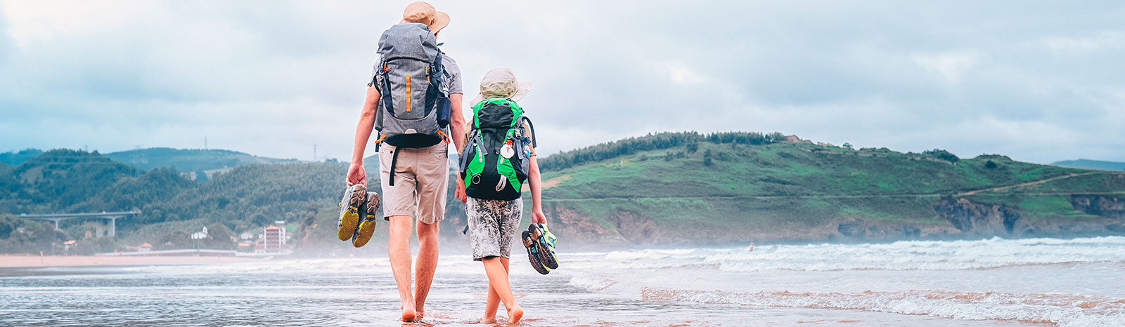 Pielgrzymi na Szlaku pielgrzymkowym Camino de Santiago