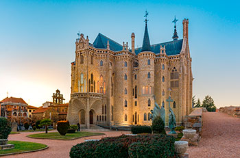 Palais épiscopal d'Astorga, León