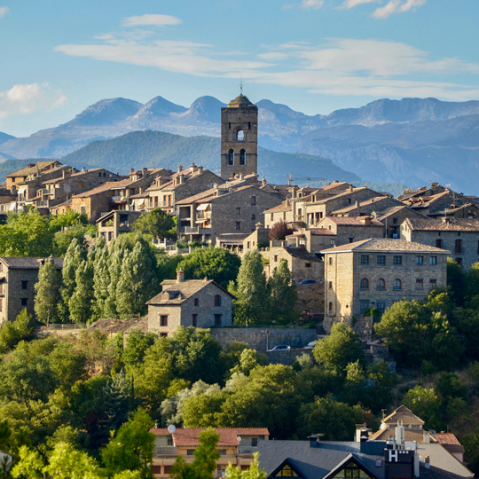 Vue d’Aínsa à Huesca (Aragon)